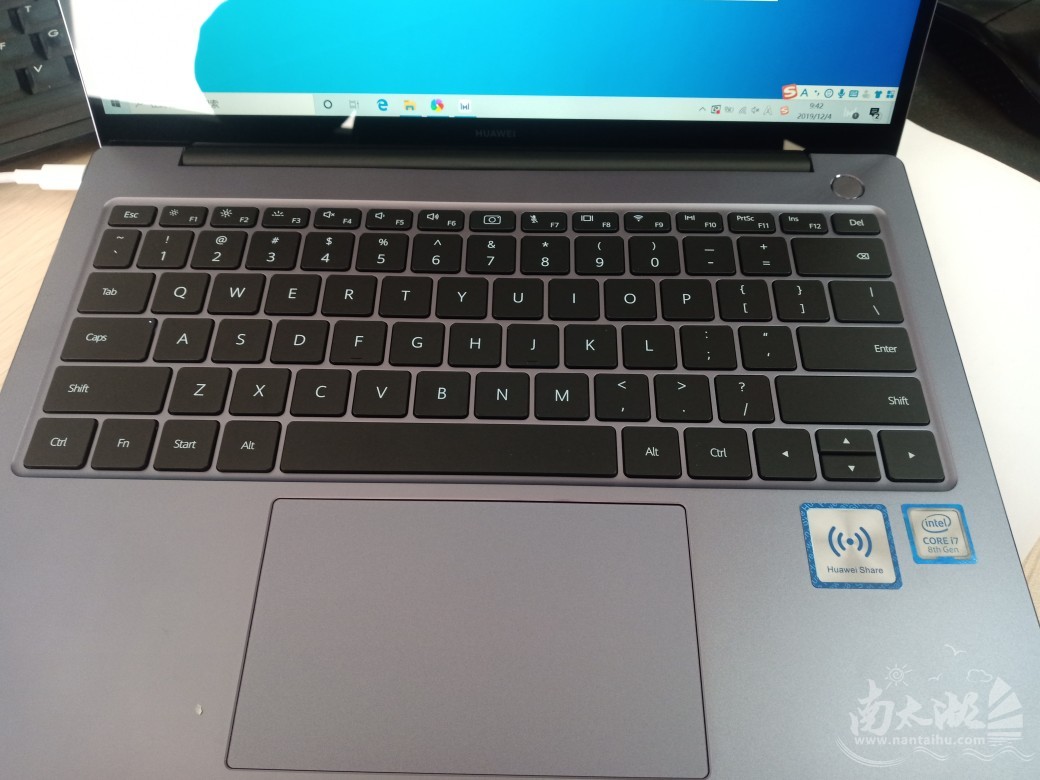 华为 matebook14(klv-w29l),处理器i7,硬盘512g,内存8g,99成新.