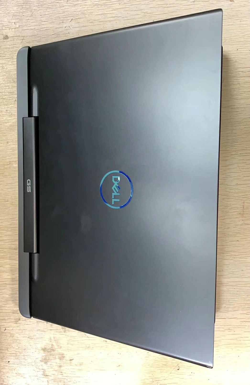 出dell g5 5590一台